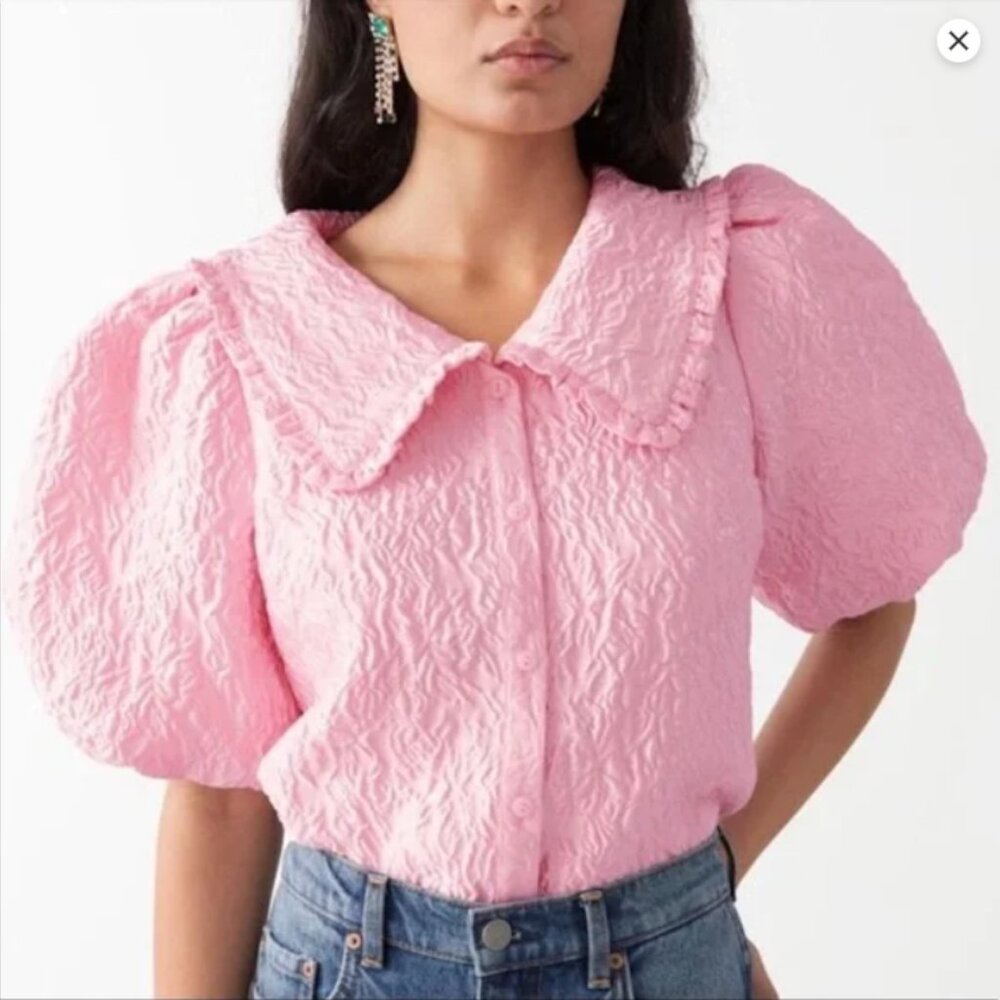 Textured Ruffle-Collar Puff-Sleeve Top